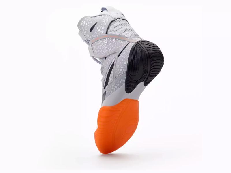 NIKE HYPER KO 2 SE limited PAPOuTSIA PuGAXIAS | grey